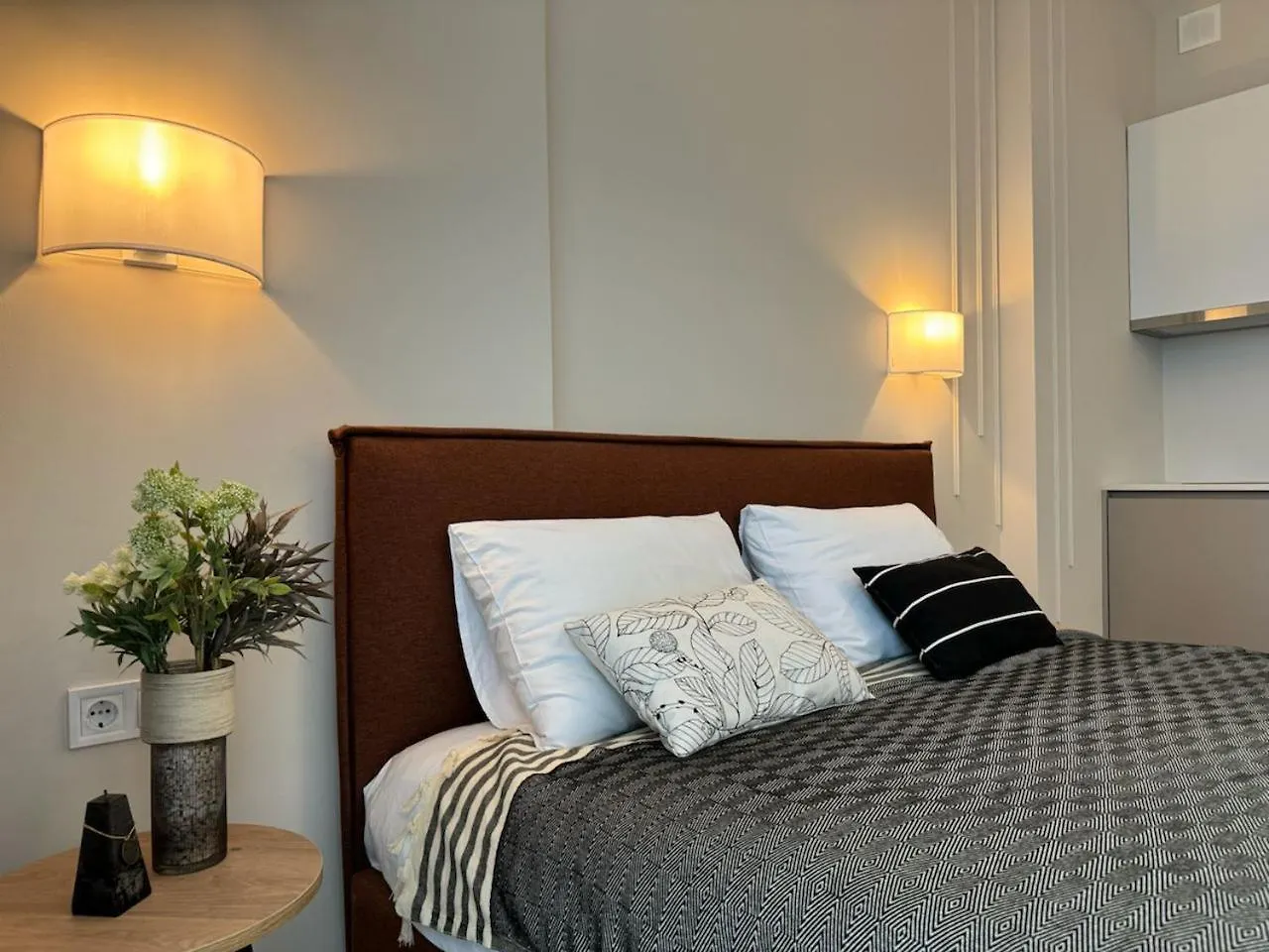 Modern Studio, Park & Sea View Batumi Apartment