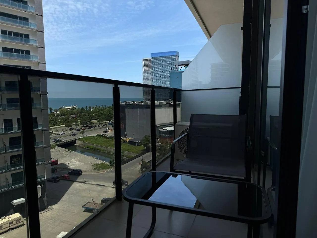 Modern Studio, Park & Sea View Batumi 0*,